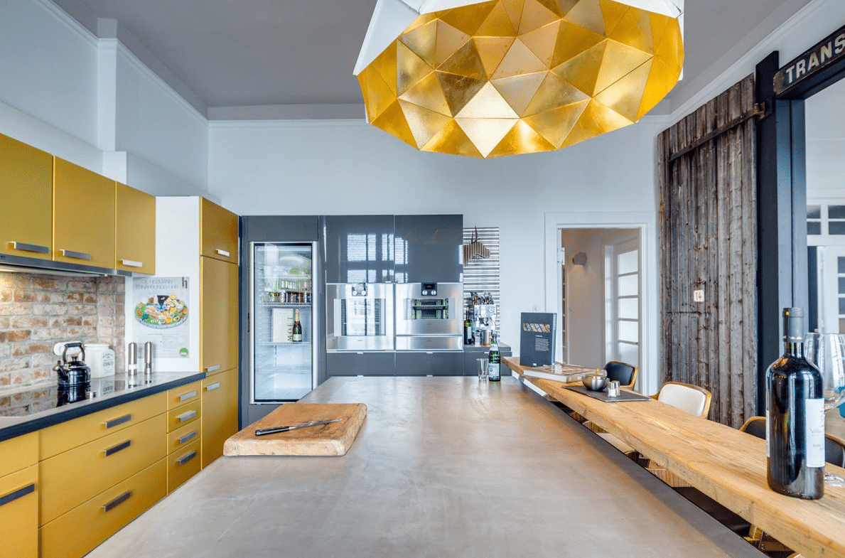 LEMONBE-Un departamento que evoca coloridos viajes por el mundo-05